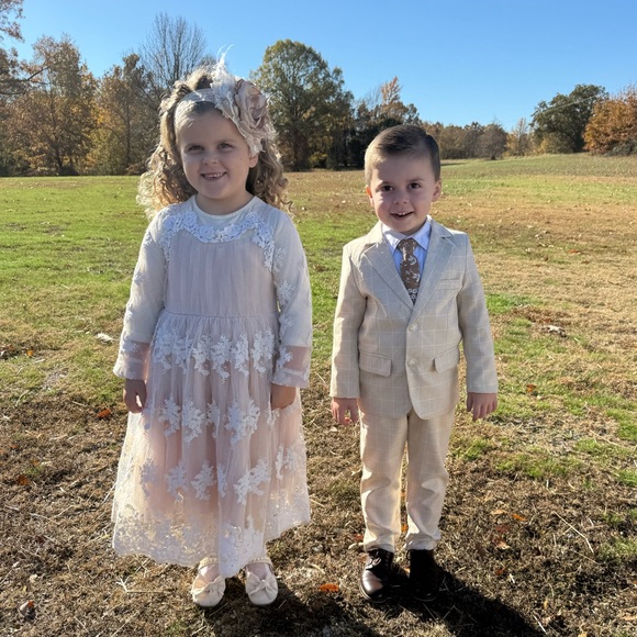 Meet your Posher, Krissa - Picture 1 of 4